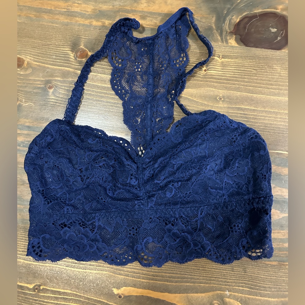PINK VS Lace racerback bralette Size S